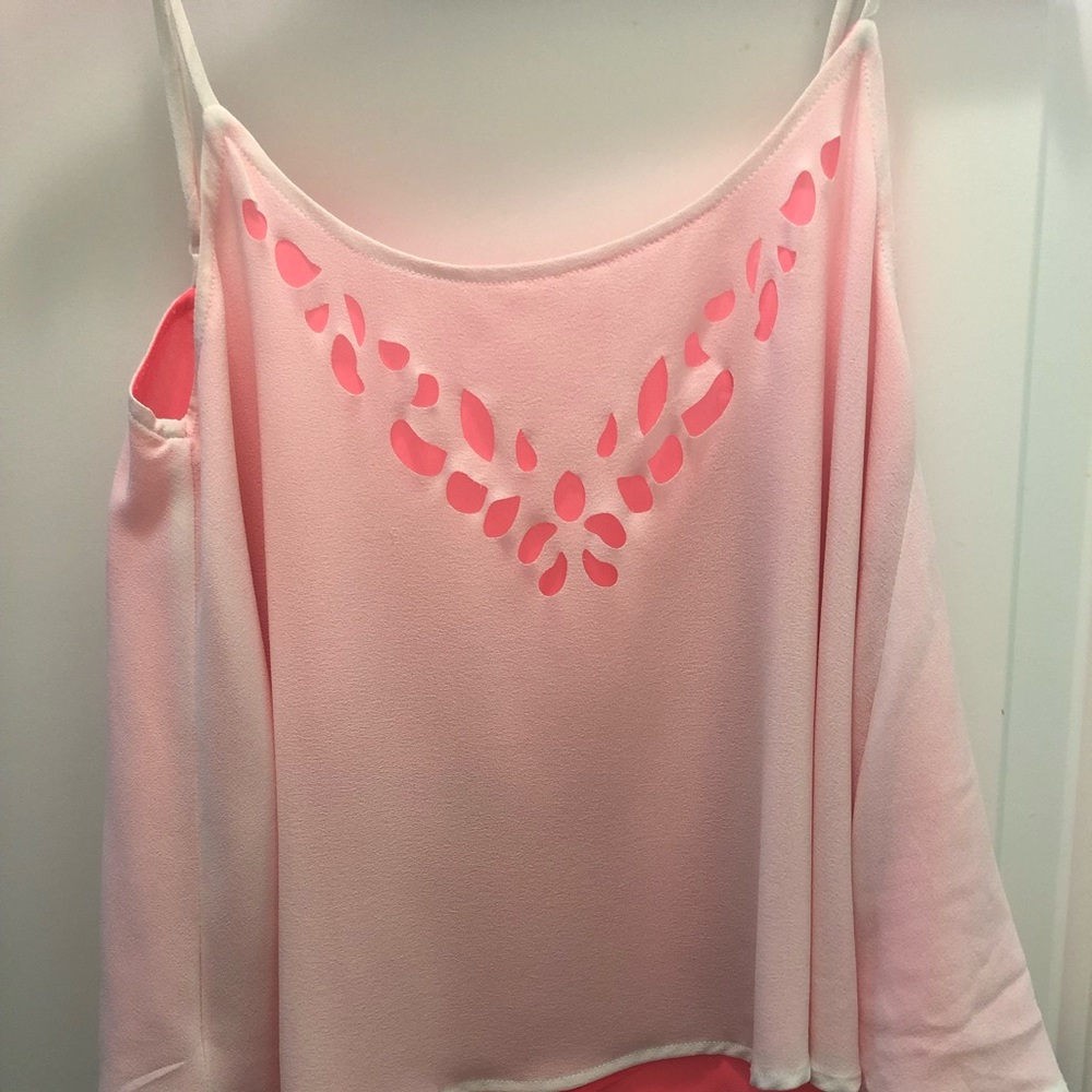 Uniq White and pink chiffon spaghetti strap shirt
